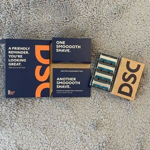 NWT- Dollar Shave Club Blades